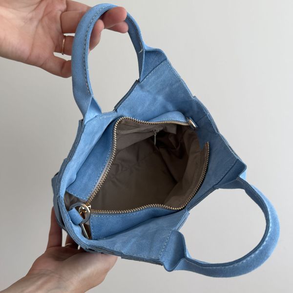 Tessa Suede Crossbody Bag &mdash; Blue, 28&times;18&times;14.5 cm